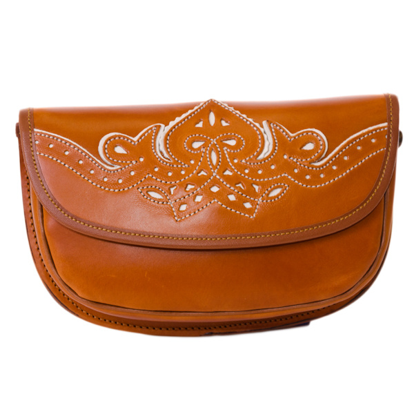Bolso amazona piel extra ovalado. REF 007893