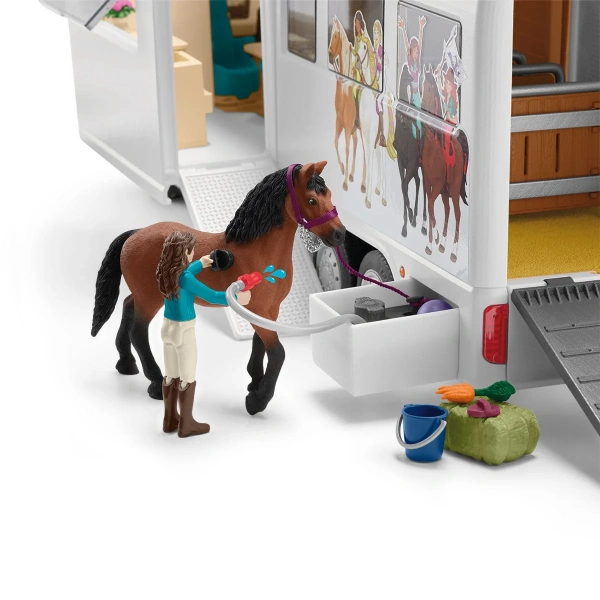 Schleich 42619 Autocaravana con zona para caballos. REF 013118 - Imagen 8